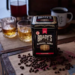 Brady's Barrel-Aged Whiskey Koffie - Blik Gemalen 227gr