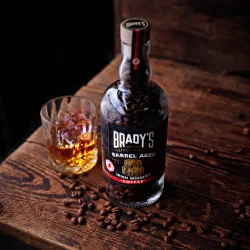 Brady's Barrel-Aged Whiskey Koffie - Fles Bonen 180gr